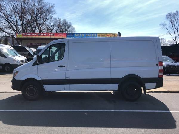 2014 Mercedes-Benz Sprinter 2500 144-in. WB for sale in Elmont, NY – photo 3