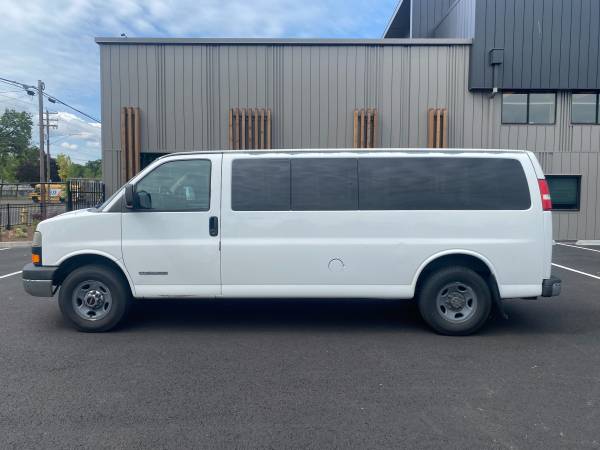 2004 GMC SAVANA G3500 EXTENDED - - by dealer - vehicle for sale in Salem, OR – photo 8