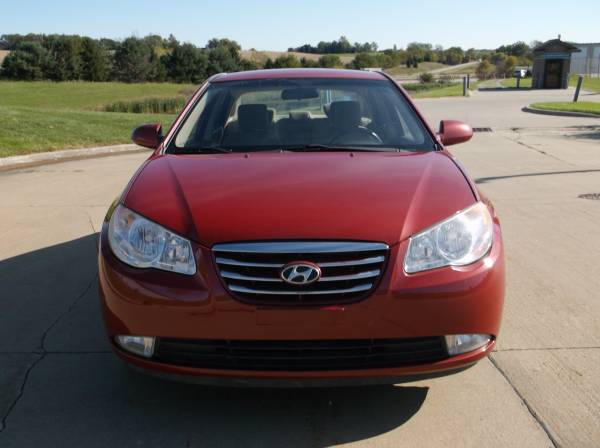 2010 Hyundai Elantra for sale in Iowa City, IA – photo 3