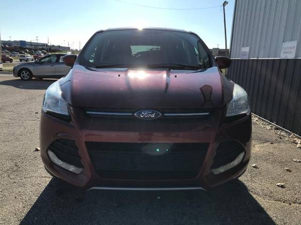2015 Ford Escape SE FWD - cars & trucks - by dealer - vehicle... for sale in Iowa City, IA – photo 3