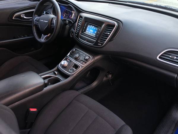 2015 Chrysler 200 - - by dealer - vehicle automotive for sale in Panorama, CA – photo 17