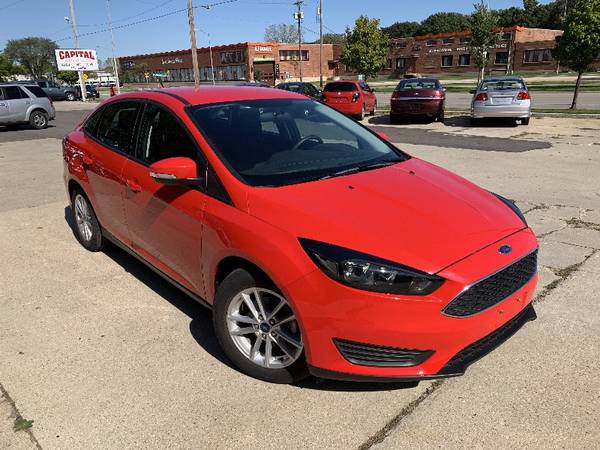 2016 Ford Focus SE Sedan for sale in Madison, WI – photo 6