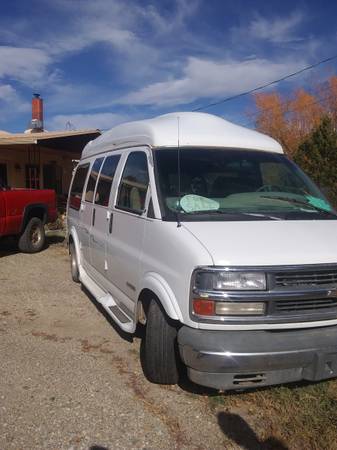 Handicap van - cars & trucks - by owner - vehicle automotive sale for sale in Taos Ski Valley, NM – photo 4