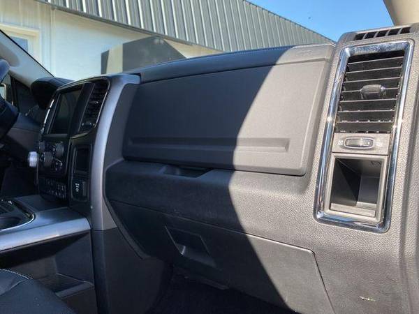 2017 Ram 1500 Crew Cab Night Pickup 4D 5 1/2 ft Family Owned! for sale in Fremont, NE – photo 15