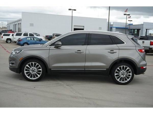2016 Lincoln MKC Reserve - SUV - cars & trucks - by dealer - vehicle... for sale in Ardmore, TX – photo 2
