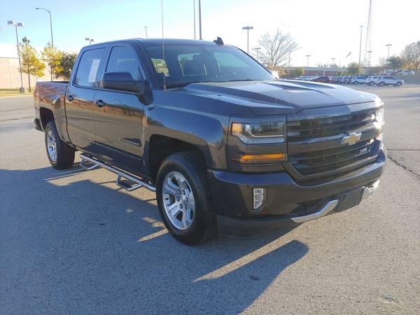 2016 CHEVROLET SILVERADO CREW CAB 4X4 LOW MILES! 1 OWNER! LIKE NEW!... for sale in Norman, OK – photo 2