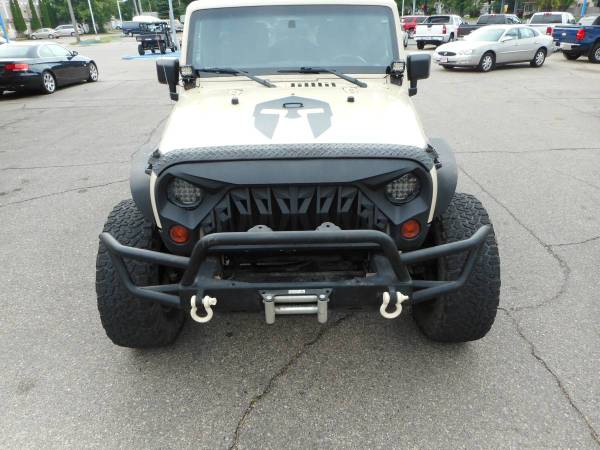 2011 Jeep Wrangler Unlimited 4x4/Lifted with Wheels! for sale in Grand Forks, MN – photo 4