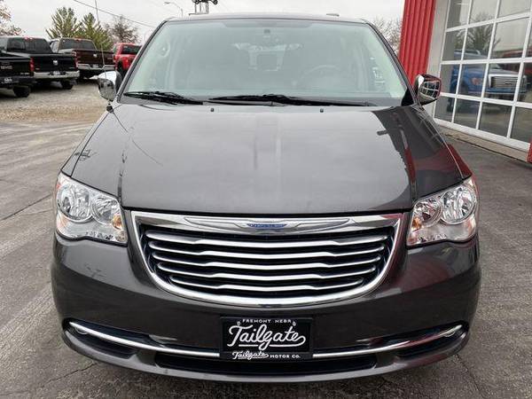 2016 Chrysler Town Country Touring-L Minivan 4D Family Owned!... for sale in Fremont, NE – photo 3