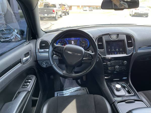 2018 CHRYSLER 300S AWD 79, 000 MILES - - by dealer for sale in O Fallon, MO – photo 19