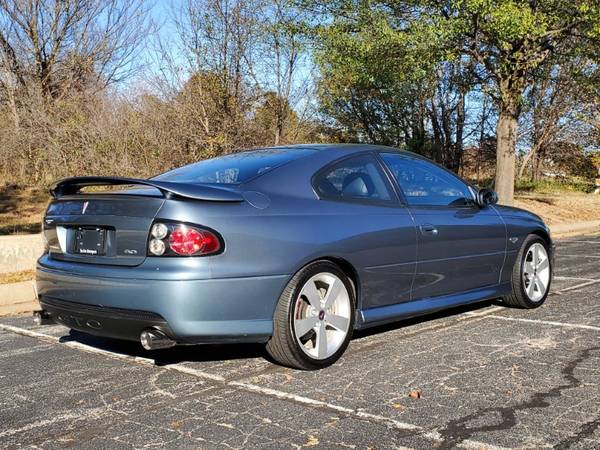 2006 Pontiac GTO Coupe LS6 Manual - cars & trucks - by dealer -... for sale in Tulsa, MO – photo 3