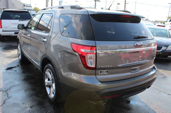 3rd Row* 2014 Ford Explorer Limited 4WD Leather Blutooth for sale in Louisville, KY – photo 15
