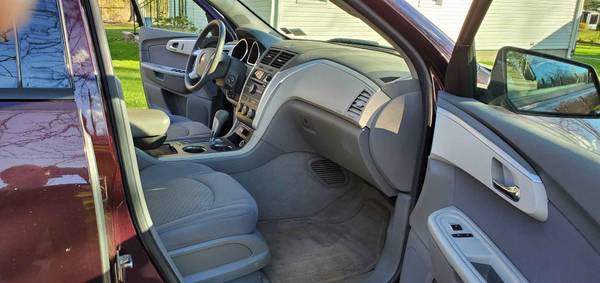 2010 Chevy Traverse - cars & trucks - by owner - vehicle automotive... for sale in Angola, NY – photo 8