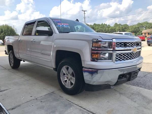 2015 Chevrolet Silverado 1500 Crew Cab LT Pickup 4D 6 1/2 ft - cars... for sale in Cumberland, NC – photo 4