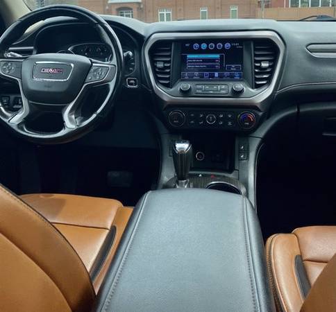 2017 GMC Acadia SLT - - by dealer - vehicle automotive for sale in Grayslake, IL – photo 14
