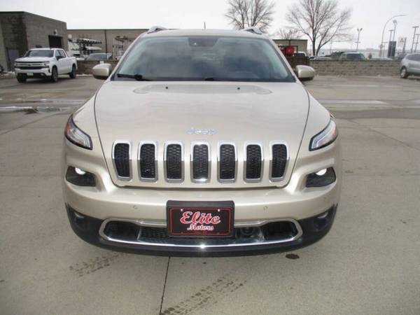2015 Jeep Cherokee Limited, 4x4, leather, Nav, Sun, Adaptive Cruise... for sale in Fargo, ND – photo 3