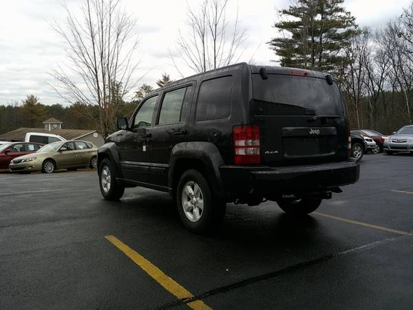 2009 Jeep Liberty 4WD 4dr Sport - cars & trucks - by dealer -... for sale in Hooksett, ME – photo 7