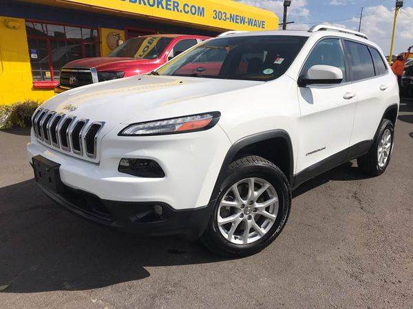 2014 Jeep Cherokee Latitude 4x4 4dr SUV - BAD CREDIT... for sale in Denver , CO – photo 4