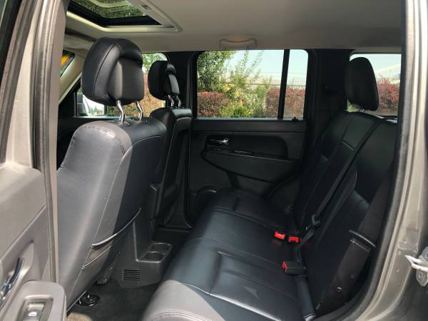 2012 Jeep Liberty SPORT- LEATHER, 4x4, SUNROOF, LOW MIs, GREAT... for sale in Sparks, NV – photo 10