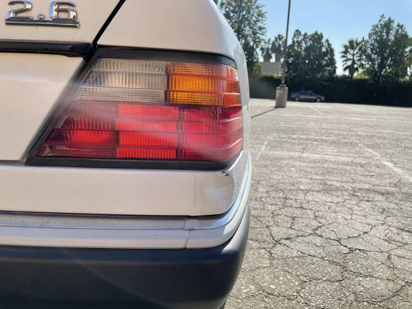 1991 Mercedes-Benz 300E 2.6L - cars & trucks - by owner - vehicle... for sale in Los Angeles, CA – photo 9