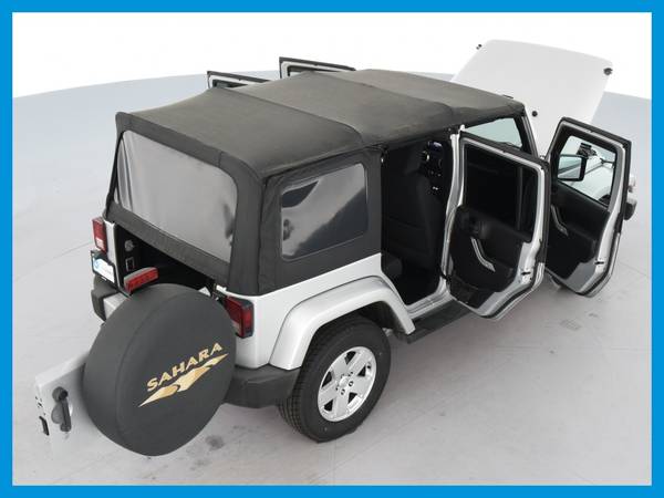 2012 Jeep Wrangler Unlimited Sahara Sport Utility 4D suv Silver for sale in Blountville, TN – photo 19