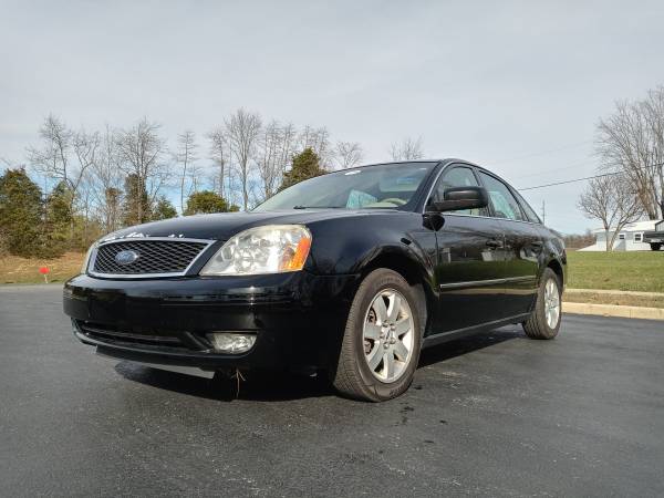 2006 Ford Five Hundred SEL - cars & trucks - by dealer - vehicle... for sale in Bloomington, IN – photo 13