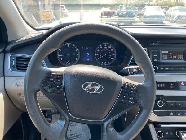 2017 Hyundai Sonata Base 4dr Sedan - cars & trucks - by dealer -... for sale in Rialto, CA – photo 9