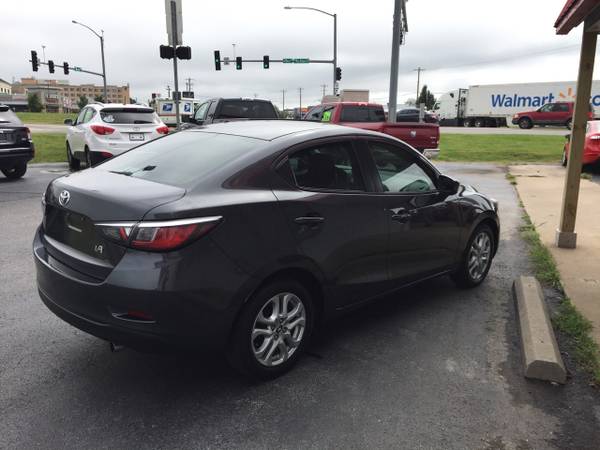 2018 Toyota Yaris iA IA for sale in Bentonville, MO – photo 3