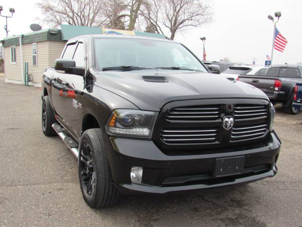 2015 RAM 1500 4WD Crew Cab 140 5 Sport - - by dealer for sale in VADNAIS HEIGHTS, MN – photo 4