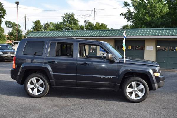 2015 Jeep Patriot Latitude 4WD - - by dealer - vehicle for sale in Mount Joy, PA – photo 5