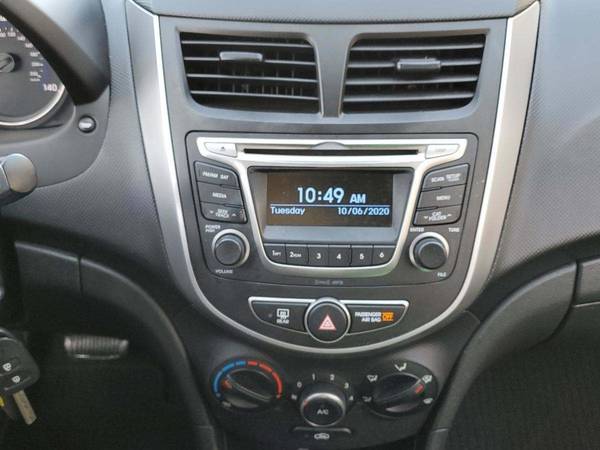 2017 Hyundai Accent SE Hatchback 4D hatchback Silver - FINANCE... for sale in Tucson, AZ – photo 20