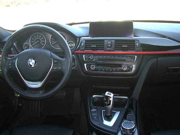 ► 2015 BMW 335i xDRIVE SPORT - AWD, NAVI, SUNOOF, 18" SPORT WHEELS for sale in East Windsor, NY – photo 11