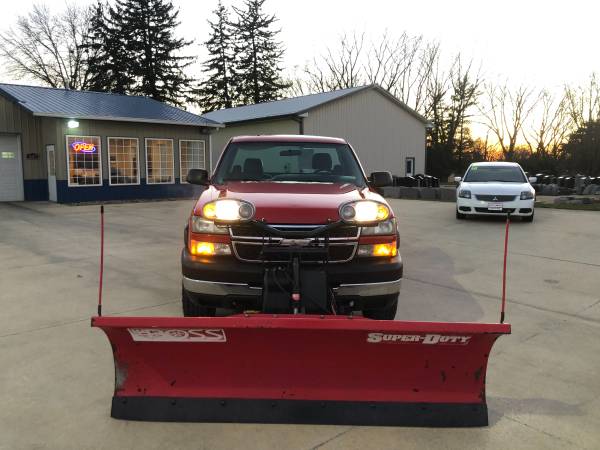 2006 Chevy 2500 Plow Truck - cars & trucks - by dealer - vehicle... for sale in Cedar Falls, IA – photo 2