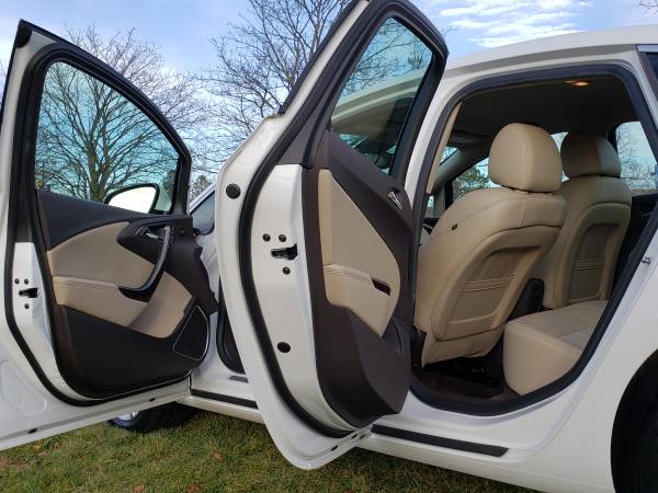 2012 Buick Verano 4 Door Sedan - PERFECT CARFAX! NO RUST! ONE OWNER!... for sale in Mason, MI – photo 9