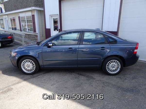 2007 Volvo S40 4dr Sdn 2.4L MT FWD for sale in Waterloo, IA – photo 3