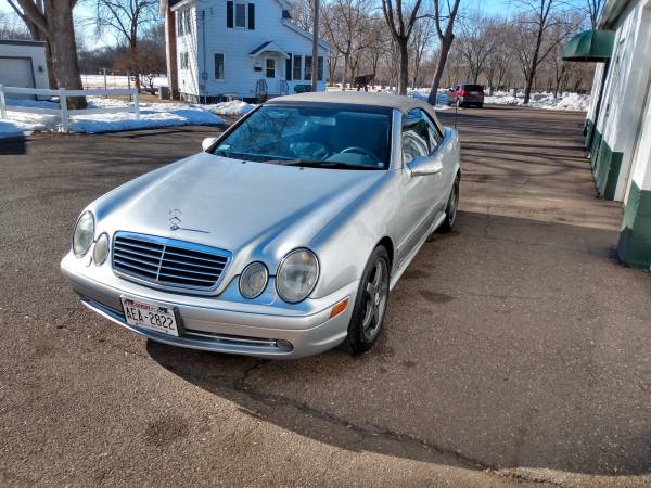 Mercedes Benz CLK 430 - cars & trucks - by owner - vehicle... for sale in Altoona, WI – photo 5
