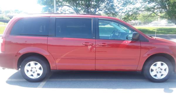 2010 Dodge Grand caravan - cars & trucks - by dealer - vehicle... for sale in Brewerton, NY – photo 11