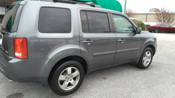 2011 Honda Pilot EX-L 4WD - cars & trucks - by dealer - vehicle... for sale in Tyler, TX – photo 4
