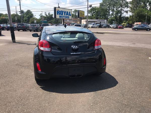 2013 Hyundai Veloster Base for sale in Levittown, PA – photo 4