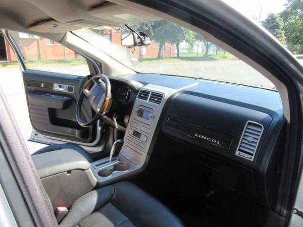 2007 Lincoln MKX Base AWD 4dr SUV for sale in Bloomington, IL – photo 21