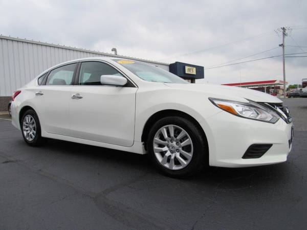 2016 Nissan Altima 2.5S - cars & trucks - by dealer - vehicle... for sale in Rockford, IL – photo 12