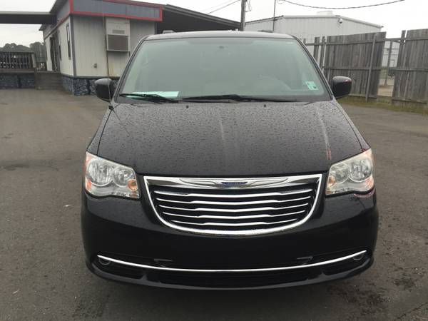 2014 Chrysler Town & Country Touring for sale in Minden, LA – photo 3