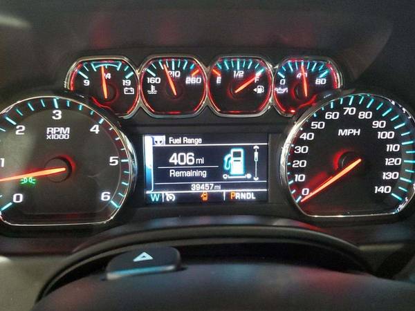 2018 Chevy Chevrolet Suburban LT Sport Utility 4D suv Gray - FINANCE... for sale in Visalia, CA – photo 20