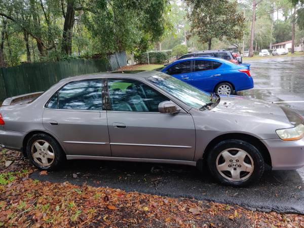 2000 Honda Accord LX 3.0L V6 - cars & trucks - by owner - vehicle... for sale in Gainesville, FL – photo 3