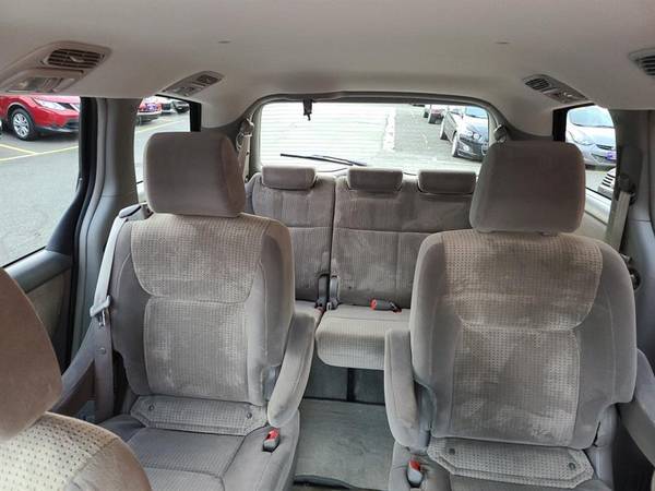2010 Toyota Sienna 5dr 7-Pass Van LE (TOP RATED DEALER AWARD 2018... for sale in Waterbury, CT – photo 20