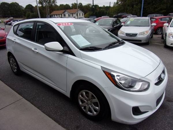 2014 Hyundai Accent GS 5-Door - Down Payments As Low As 500 - cars for sale in Lincolnton, NC – photo 4