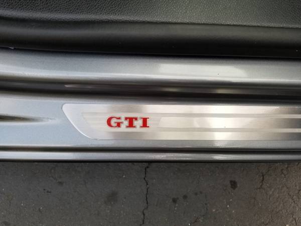 2012 Volkswagen GTI 4dr HB DSG w/Conv & Sunroof PZEV Beauti for sale in Sacramento , CA – photo 23