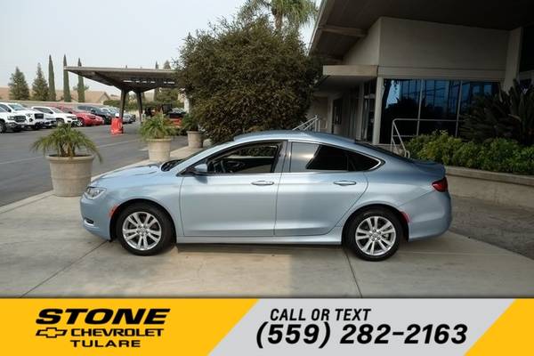 *2015* *Chrysler* *200* *Limited* - cars & trucks - by dealer -... for sale in Tulare, CA – photo 4