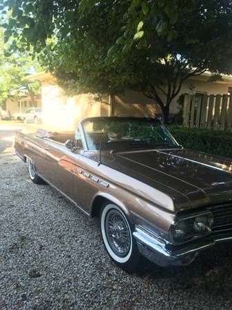 Beautiful 1963 Buick Electra 225 Convertible - cars & trucks - by... for sale in Newburgh, IN – photo 4