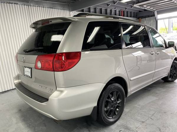 2006 Toyota Sienna - CLEAN TITLE & CARFAX SERVICE HISTORY! - cars & for sale in Milwaukie, OR – photo 8
