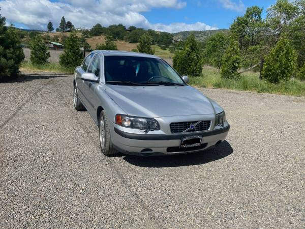 Loaded 2002 Volvo S60 Turbo AWD for sale in Jacksonville, OR – photo 3